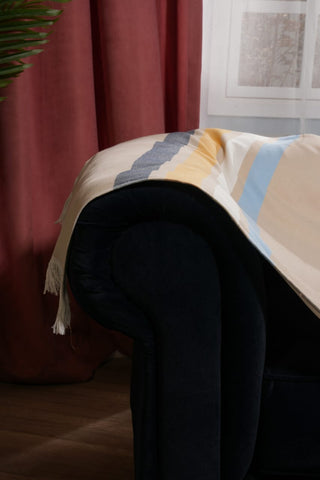 مفرش رويال - بيج / أبيض / مسطردة / خطوط دينيم