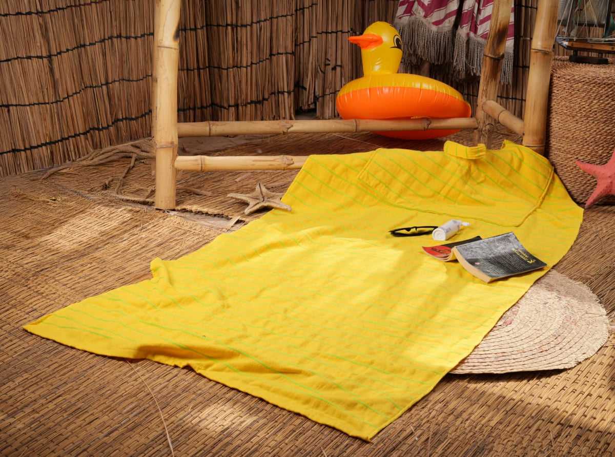 The Tote Towel | 2-in-1 Beach Bag & Towel Yellow