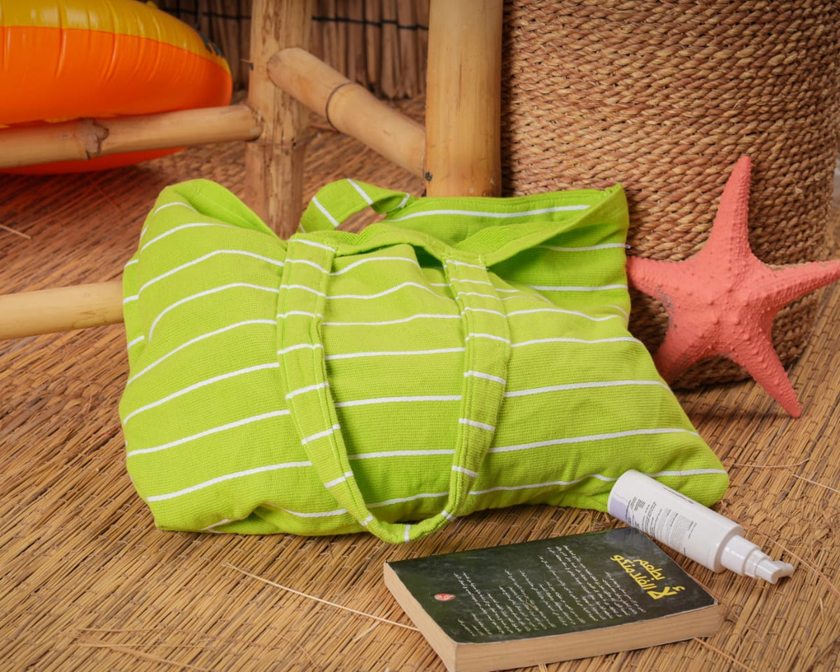 The Tote Towel | 2-in-1 Beach Bag & Towel Green