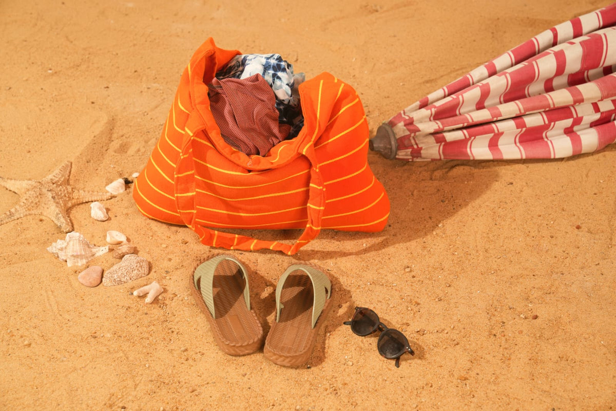 The Tote Towel | 2-in-1 Beach Bag & Towel Orange