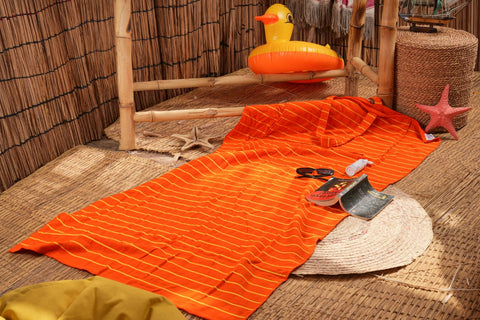 The Tote Towel | 2-in-1 Beach Bag & Towel Orange